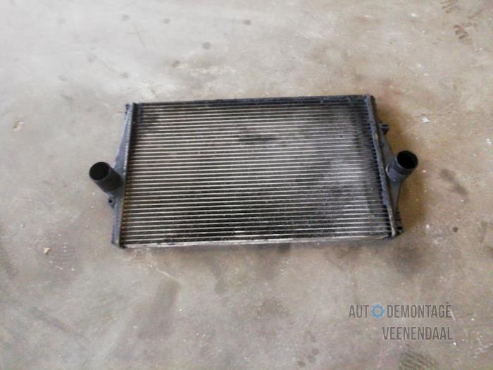 Gebruikte Intercooler Volvo S80 (TR/TS) 2.5 D Prijs € 40,00 Margeregeling aangeboden door Autodeleninkleur