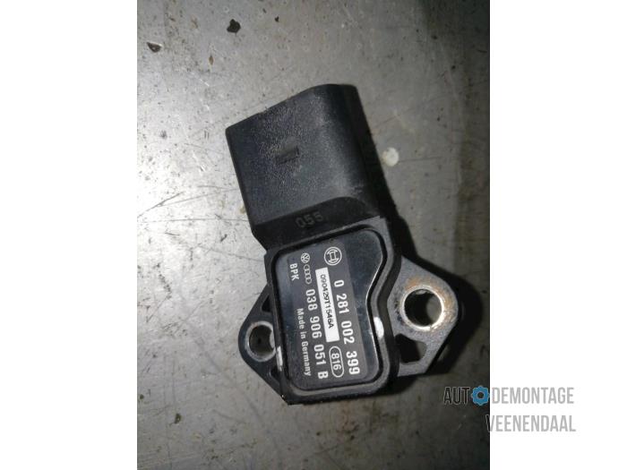 Gebruikte Turbodruk sensor Volkswagen Caddy III (2KA,2KH,2CA,2CH) 2.0 SDI Prijs € 44,00 Margeregeling aangeboden door Autodeleninkleur