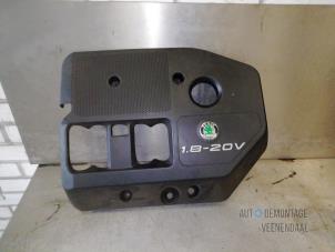 Gebruikte Afdekplaat motor Skoda Octavia (1U2) 1.8 SLX 20V Prijs € 19,80 Margeregeling aangeboden door Autodeleninkleur