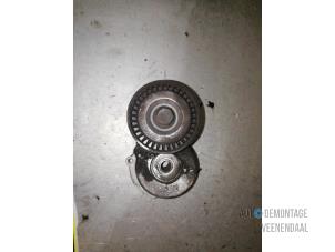 Gebruikte Spanrol Multiriem Opel Corsa C (F08/68) 1.3 CDTi 16V Prijs € 22,00 Margeregeling aangeboden door Autodeleninkleur