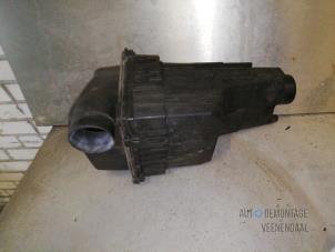 Gebruikte Luchtfilterhuis Peugeot 206 (2A/C/H/J/S) 1.4 XR,XS,XT,Gentry Prijs € 27,50 Margeregeling aangeboden door Autodeleninkleur