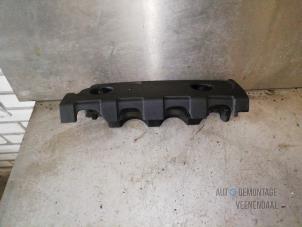 Gebruikte Luchtfilterhuis Volkswagen Golf V (1K1) 2.0 FSI 16V Prijs € 31,90 Margeregeling aangeboden door Autodeleninkleur