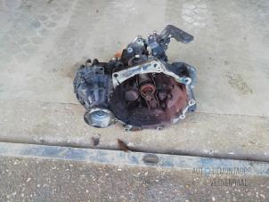 Gebruikte Versnellingsbak Volkswagen Polo IV (9N1/2/3) 1.4 TDI 75 Prijs € 220,00 Margeregeling aangeboden door Autodeleninkleur