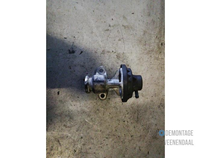 Gebruikte Uitlaat gasklep (EGR) Volkswagen Caddy III (2KA,2KH,2CA,2CH) 2.0 SDI Prijs € 25,00 Margeregeling aangeboden door Autodeleninkleur