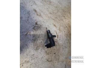 Gebruikte Nokkenas Sensor Peugeot 308 (4A/C) 1.4 VTI 16V Prijs € 22,00 Margeregeling aangeboden door Autodeleninkleur