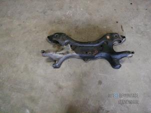 Gebruikte Subframe Toyota Corolla Verso (R10/11) 1.6 16V VVT-i Prijs € 110,00 Margeregeling aangeboden door Autodeleninkleur