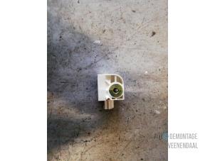 Gebruikte Airbag Sensor Honda Civic (EP/EU) 1.6 16V VTEC Prijs € 22,00 Margeregeling aangeboden door Autodeleninkleur