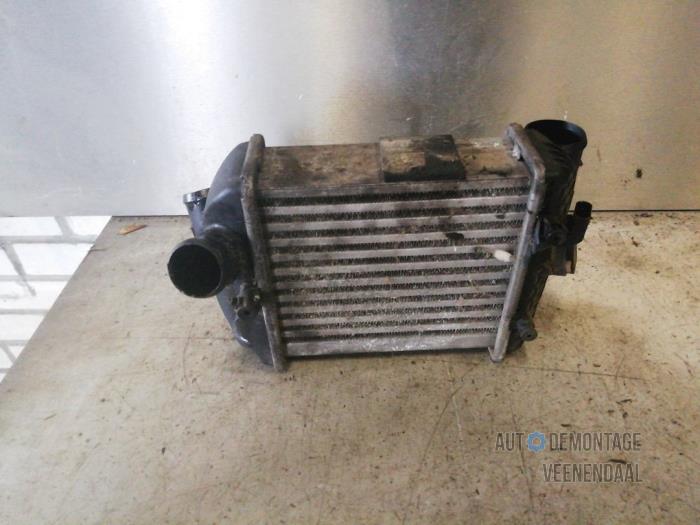 Gebruikte Intercooler Audi A4 Avant (B6) 2.5 TDI 24V Prijs € 33,00 Margeregeling aangeboden door Autodeleninkleur