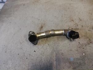 Gebruikte EGR Buis Peugeot 208 I (CA/CC/CK/CL) 1.6 e-HDi FAP Prijs € 27,50 Margeregeling aangeboden door Autodeleninkleur