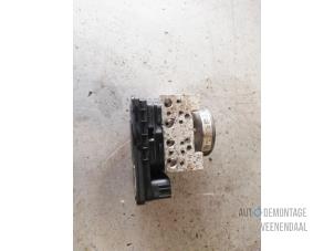 Gebruikte ABS Pomp Volkswagen Golf VII (AUA) 1.6 TDI 16V Prijs € 269,50 Margeregeling aangeboden door Autodeleninkleur