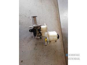 Gebruikte Hoofdremcilinder Volkswagen Golf VII (AUA) 1.6 TDI 16V Prijs € 33,00 Margeregeling aangeboden door Autodeleninkleur