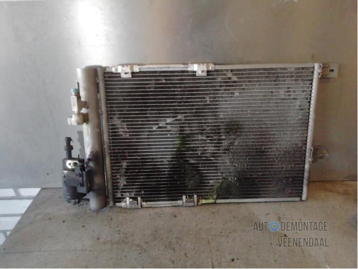 Gebruikte Airco Condensor Opel Astra G (F08/48) 1.6 16V Prijs € 20,00 Margeregeling aangeboden door Autodeleninkleur