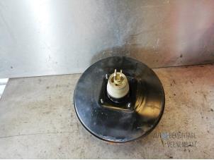 Gebruikte Rembol Nissan Note (E11) 1.6 16V Prijs € 39,00 Margeregeling aangeboden door Autodeleninkleur