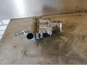 Gebruikte EGR koeler Peugeot 3008 I (0U/HU) 1.6 HDiF 16V Prijs € 48,00 Margeregeling aangeboden door Autodeleninkleur