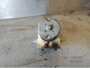 Gebruikte ABS Pomp Volvo V40 (VW) 1.9 D Prijs € 34,00 Margeregeling aangeboden door Autodeleninkleur