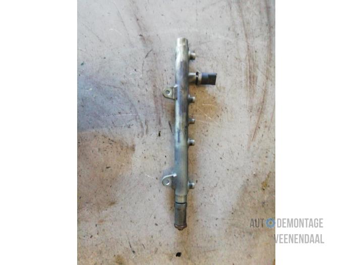 Gebruikte Galerij (Injectie) Volvo V40 (VW) 1.9 D Prijs € 19,00 Margeregeling aangeboden door Autodeleninkleur