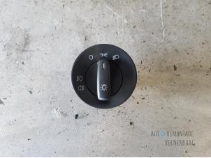 Gebruikte Licht Schakelaar Skoda Octavia (1Z3) 2.0 Turbo FSI 16V RS Prijs € 15,00 Margeregeling aangeboden door Autodeleninkleur