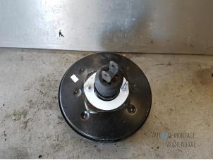 Gebruikte Rembol Mercedes B (W245) 1.5 B-160 16V Prijs € 100,00 Margeregeling aangeboden door Autodeleninkleur