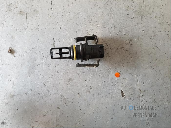 Gebruikte Motor Temperatuursensor Mercedes B (W245) 1.5 B-160 16V Prijs € 14,00 Margeregeling aangeboden door Autodeleninkleur