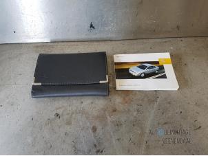 Gebruikte Instructie Boekje Opel Vectra C GTS 2.2 16V Prijs € 10,00 Margeregeling aangeboden door Autodemontage Veenendaal BV