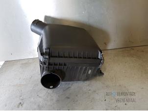 Gebruikte Luchtfilterhuis Chevrolet Evanda 2.0 16V Prijs € 25,00 Margeregeling aangeboden door Autodeleninkleur