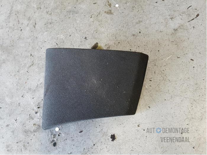 Gebruikte Luidspreker Chevrolet Evanda 2.0 16V Prijs € 10,00 Margeregeling aangeboden door Autodeleninkleur