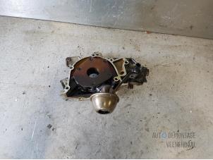 Gebruikte Oliepomp Chevrolet Evanda 2.0 16V Prijs € 20,00 Margeregeling aangeboden door Autodeleninkleur