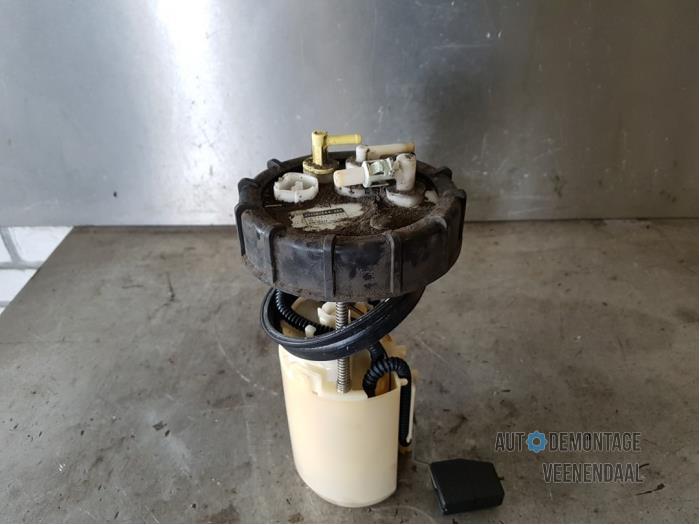 Gebruikte Brandstofpomp Elektrisch Honda Jazz (GD/GE2/GE3) 1.2 i-DSi Prijs € 40,00 Margeregeling aangeboden door Autodeleninkleur