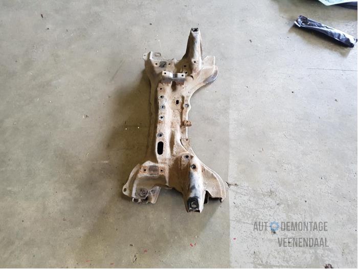 Gebruikte Subframe Honda Jazz (GD/GE2/GE3) 1.2 i-DSi Prijs € 75,00 Margeregeling aangeboden door Autodeleninkleur