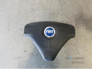 Gebruikte Airbag links (Stuur) Fiat Croma (194) 2.2 MPI 16V Prijs € 29,00 Margeregeling aangeboden door Autodemontage Veenendaal BV