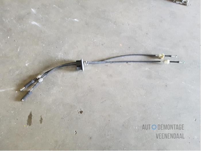Gebruikte Schakelkabel Versnellingsbak Fiat Croma (194) 2.2 MPI 16V Prijs € 50,00 Margeregeling aangeboden door Autodeleninkleur