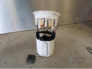 Gebruikte Brandstofpomp Elektrisch BMW 1 serie (E87/87N) 116i 1.6 16V Prijs € 40,00 Margeregeling aangeboden door Autodeleninkleur