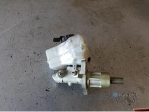 Gebruikte Hoofdremcilinder BMW 3 serie (E90) 320i 16V Prijs € 25,00 Margeregeling aangeboden door Autodeleninkleur