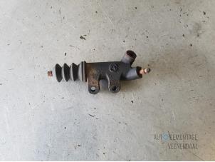 Gebruikte Koppeling Hulp Cilinder Toyota Celica (ZZT230/231) 1.8i 16V Prijs € 14,00 Margeregeling aangeboden door Autodeleninkleur