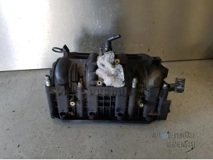 Gebruikte Inlaatspruitstuk Opel Corsa C (F08/68) 1.2 16V Prijs € 70,00 Margeregeling aangeboden door Autodeleninkleur