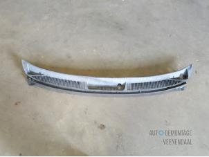 Gebruikte Paravent Suzuki Wagon-R+ (RB) 1.3 16V Prijs € 30,00 Margeregeling aangeboden door Autodeleninkleur