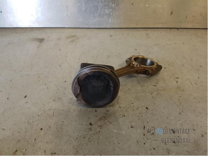 Gebruikte Zuiger Toyota Celica (ZZT230/231) 1.8i 16V Prijs € 50,00 Margeregeling aangeboden door Autodeleninkleur