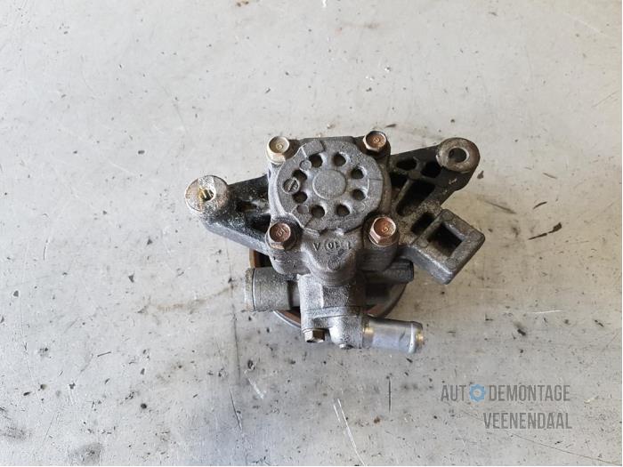 Gebruikte Servopomp Honda Civic (EJ/EK) 1.4iS 16V Prijs € 20,00 Margeregeling aangeboden door Autodeleninkleur