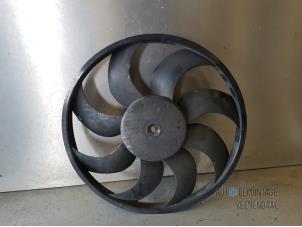 Gebruikte Koelvin Opel Corsa D 1.3 CDTi 16V ecoFLEX Prijs € 15,00 Margeregeling aangeboden door Autodeleninkleur