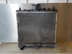 Gebruikte Radiateur Nissan Micra (K12) 1.2 16V Prijs € 20,00 Margeregeling aangeboden door Autodeleninkleur