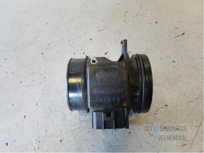 Gebruikte Luchtmassameter Ford Focus 1 1.8 TDCi 100 Prijs € 15,00 Margeregeling aangeboden door Autodeleninkleur