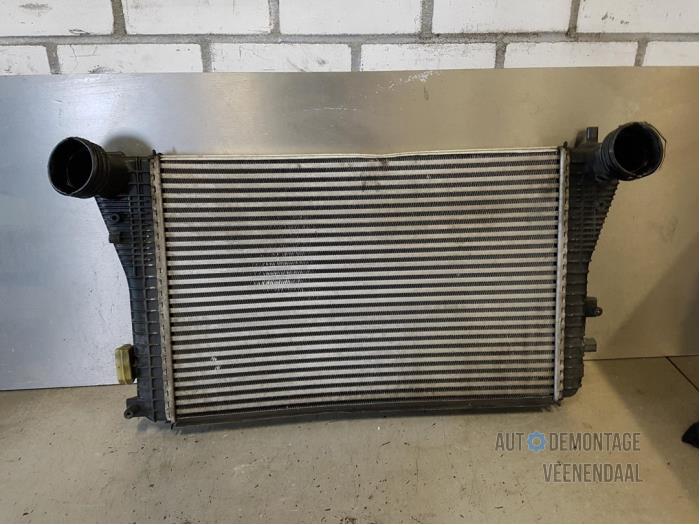 Gebruikte Intercooler Audi A3 Sportback Quattro (8PA) 2.0 T FSI 16V Prijs € 25,00 Margeregeling aangeboden door Autodeleninkleur