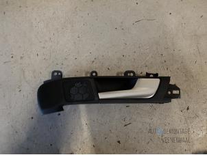 Gebruikte Deurgreep 4Deurs rechts-achter Audi A3 Sportback Quattro (8PA) 2.0 T FSI 16V Prijs € 15,40 Margeregeling aangeboden door Autodeleninkleur