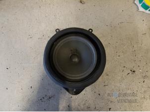 Gebruikte Speaker Audi A3 Sportback Quattro (8PA) 2.0 T FSI 16V Prijs € 20,00 Margeregeling aangeboden door Autodeleninkleur