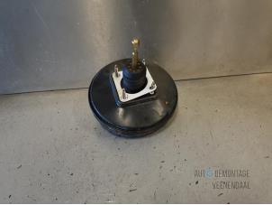 Gebruikte Rembekrachtiger Fiat Punto II (188) 1.2 60 S Prijs € 50,00 Margeregeling aangeboden door Autodeleninkleur