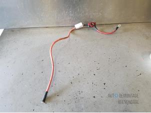 Gebruikte HV kabel (hoog voltage) Fiat Punto II (188) 1.2 60 S Prijs € 26,25 Margeregeling aangeboden door Autodemontage Veenendaal BV