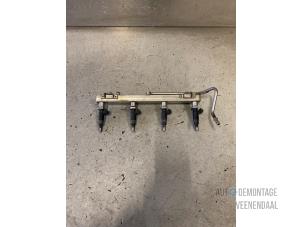 Gebruikte Injector brug BMW 1 serie (E87/87N) 116i 1.6 16V Prijs € 40,00 Margeregeling aangeboden door Autodeleninkleur