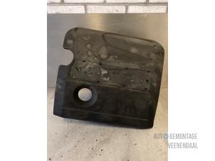 Gebruikte Luchtfilterhuis Seat Ibiza III (6L1) 1.4 16V 75 Prijs € 15,00 Margeregeling aangeboden door Autodeleninkleur