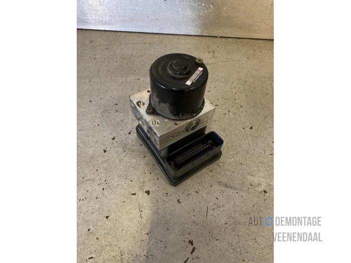 Gebruikte ABS Pomp Citroen C5 II Break (RE) 2.0 16V Prijs € 70,00 Margeregeling aangeboden door Autodeleninkleur