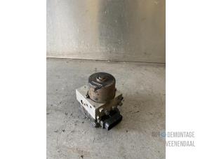 Gebruikte ABS Pomp Renault Twingo (C06) 1.2 Prijs € 19,00 Margeregeling aangeboden door Autodeleninkleur